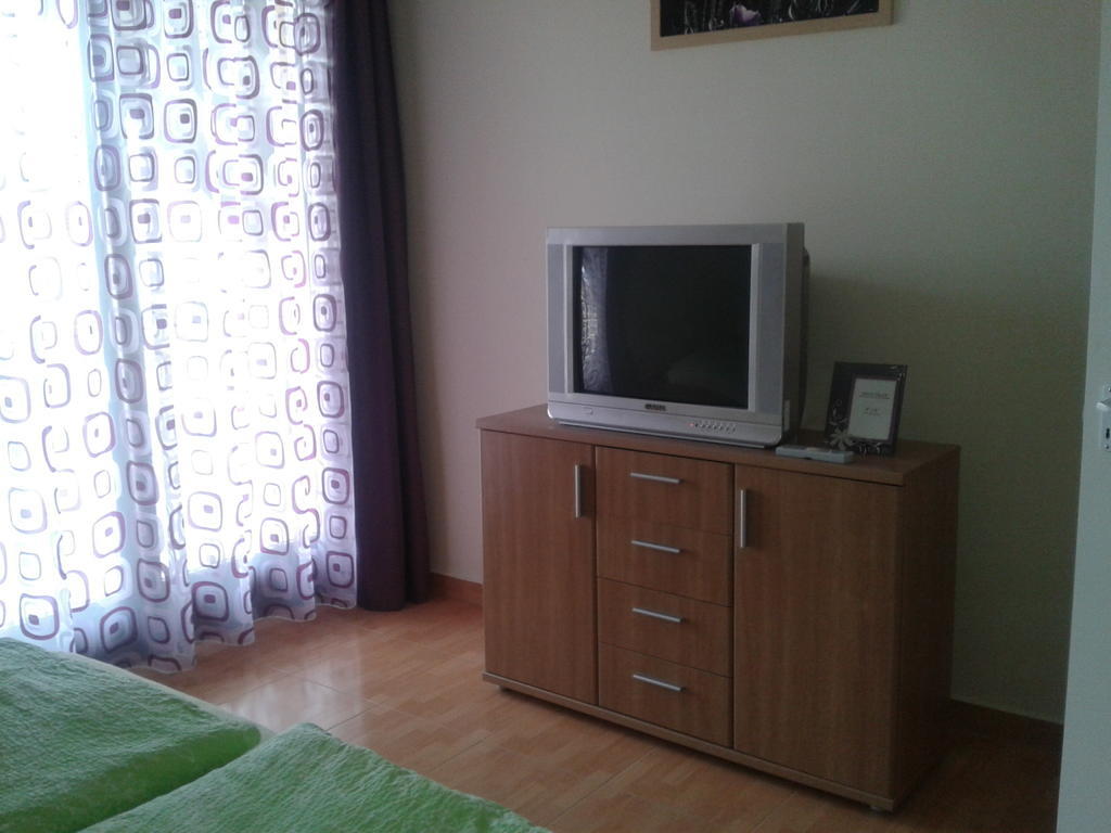 Hatarmenti Vendeghaz Zsira 객실 사진